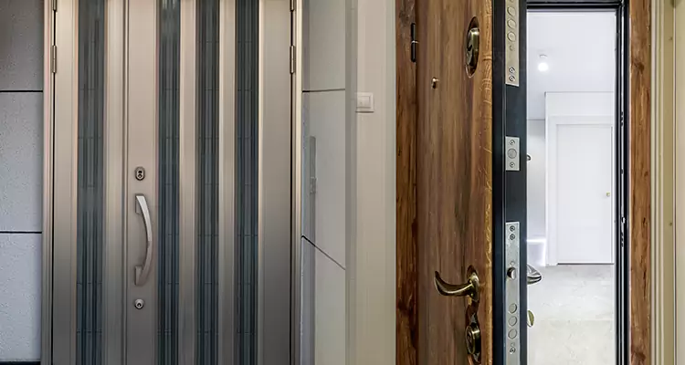 Burglar Proof Front Door Repair in Meadow Woods, FL