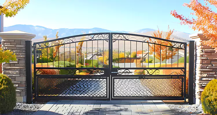 Automatic Gate Repair Cost in Meadow Woods, FL