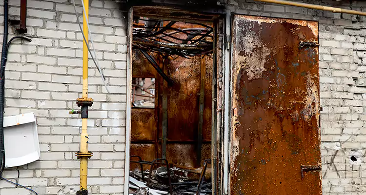 Metal Door Rust Repair in Meadow Woods, FL
