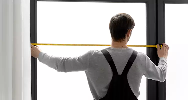 Retractable Deck Screens Repair in Meadow Woods, FL