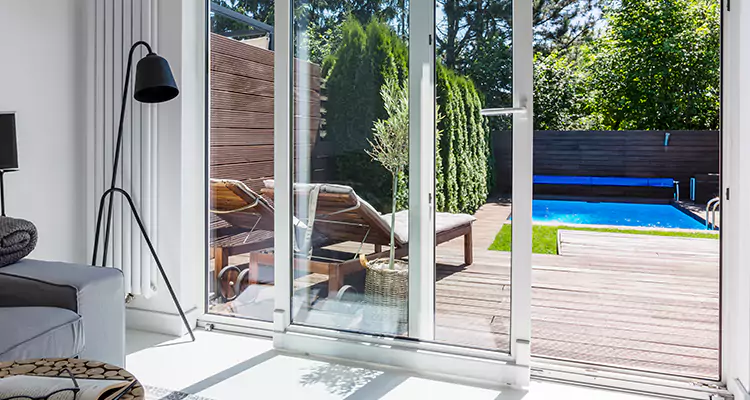 Fixing A Sliding Screen Door Roller in Meadow Woods, FL